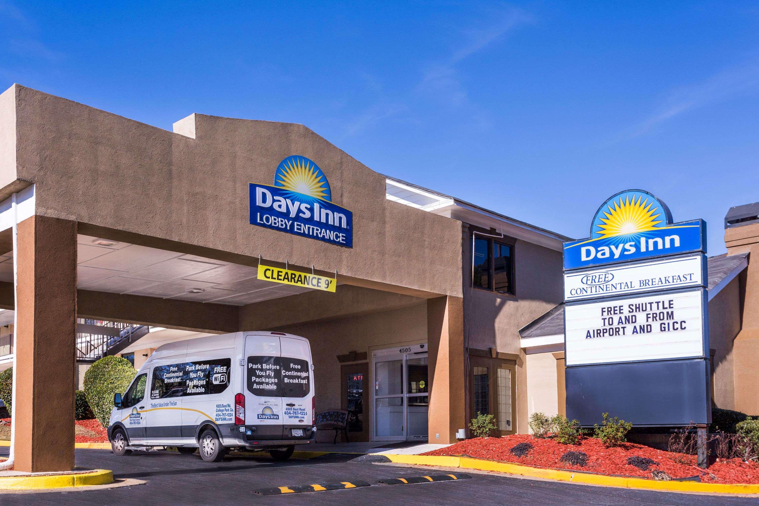 Days Inn By Wyndham College Park Airport Best Road Exterior foto